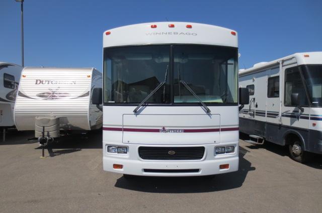 2002 Winnebago Sightseer